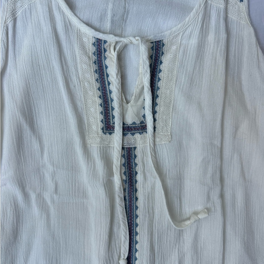 Ecote Ivory Tank Top with Navy Detailing - same top worn in vampire diaries - Picture 2 of 6